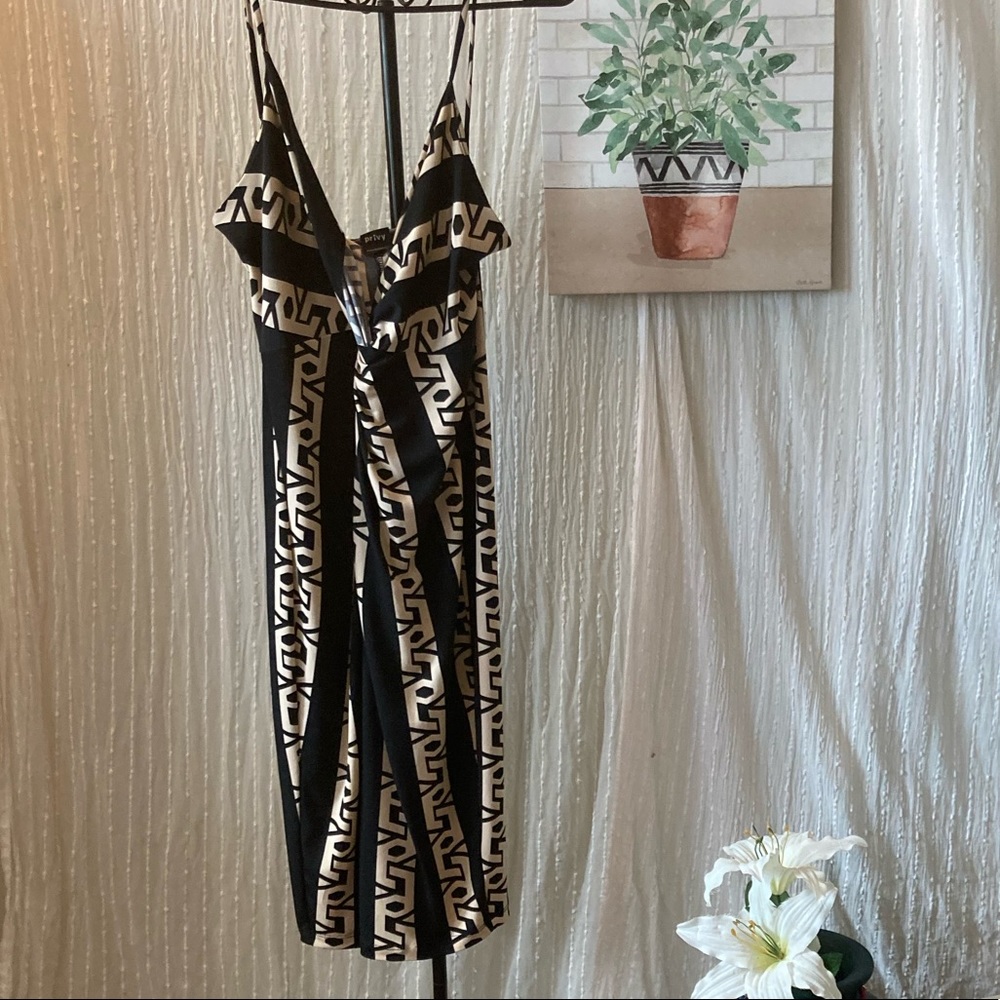 It’s giving summer vibes great to wear for an occasion casual or cocktail hour !